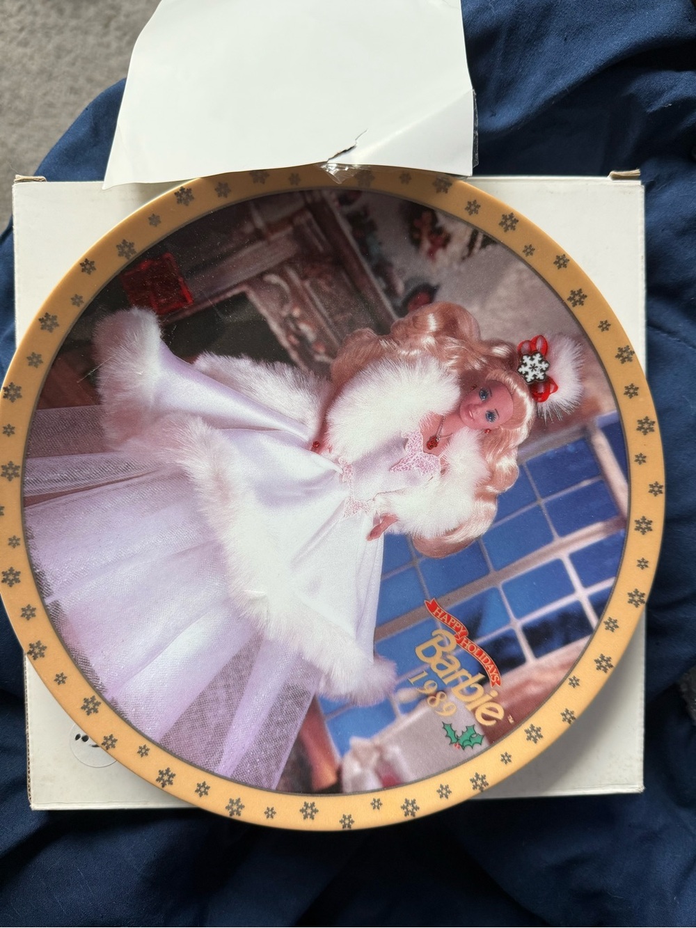 Barbie Holiday Wall Plate in White Collectable